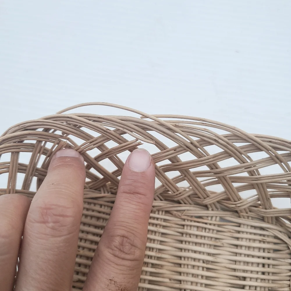 Rectangler Woven wicker basket natural color